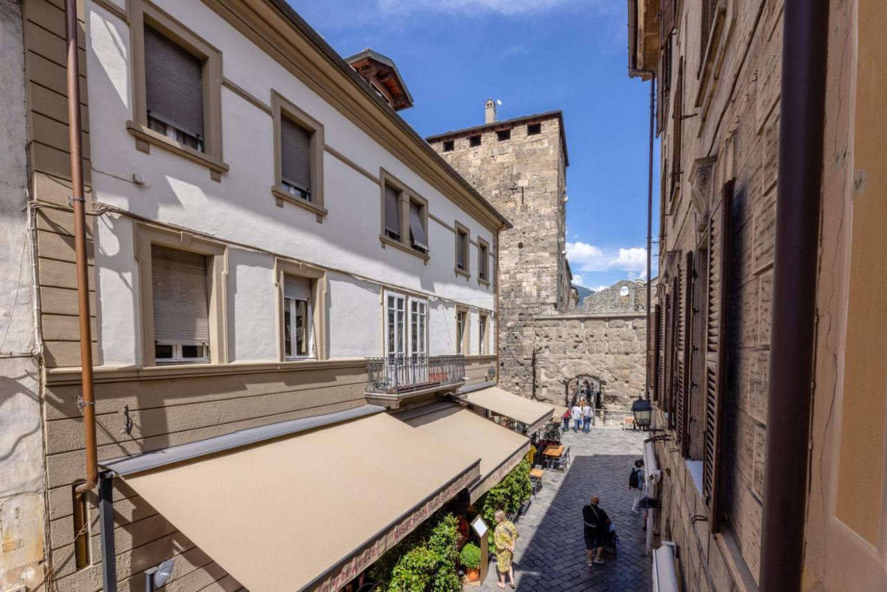 Aosta Centre Apartments - Porta Pretoria 56 Extérieur photo